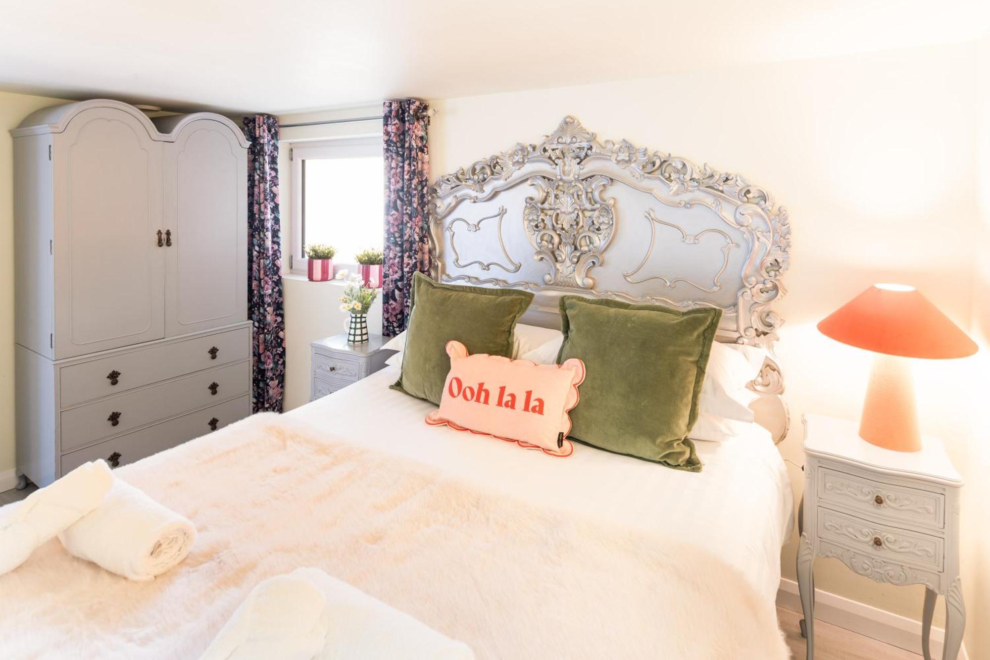 Villa Gorgeous Boutique Flat Sleeps 2 In Lyme Regis Exterior foto